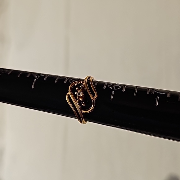 VTG THREE STONE Ring, 14kt yellow gold size 5.25 - Picture 4 of 5